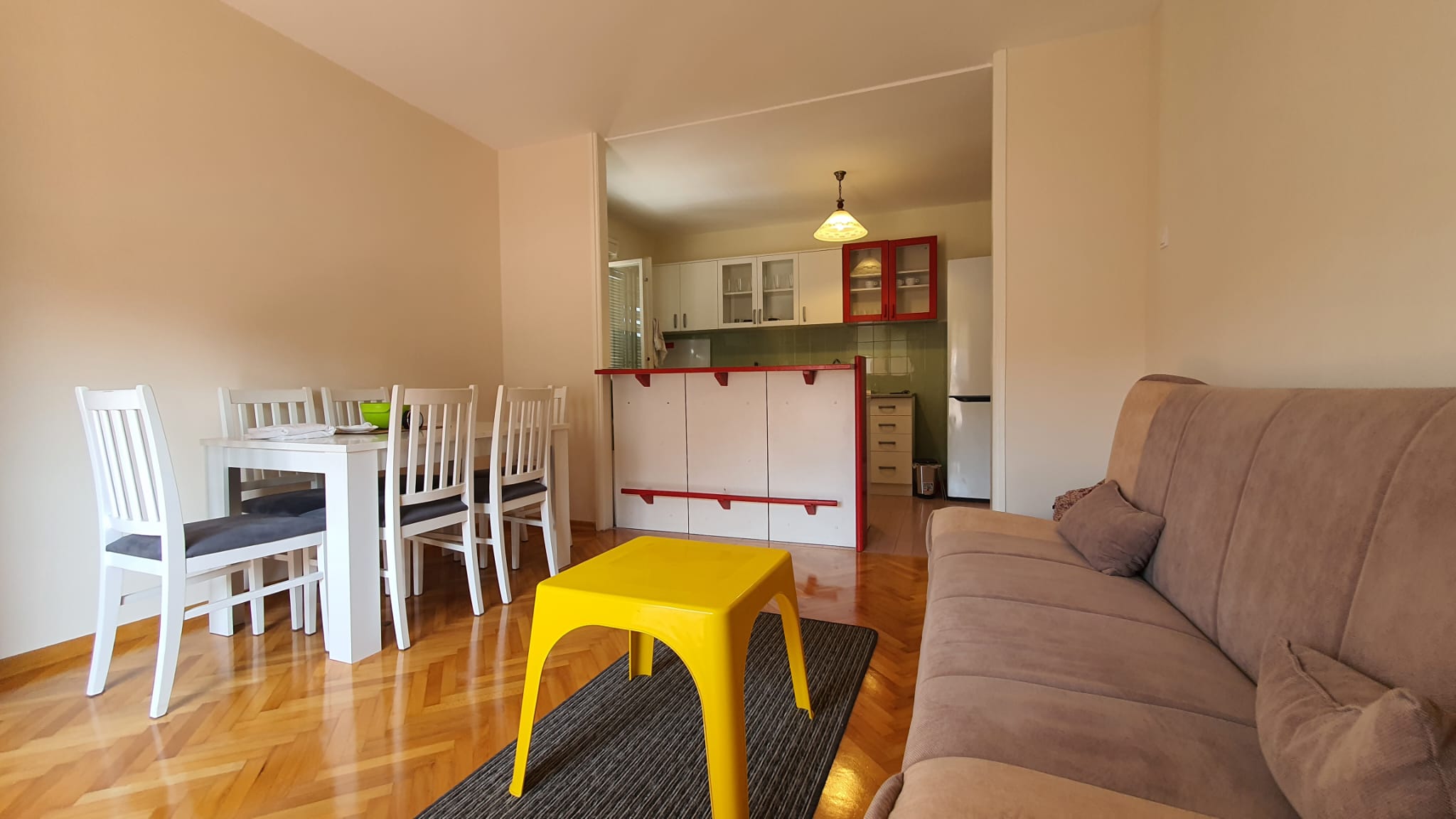 Kвартира с тремя комнатамив Будве в идеальном месте